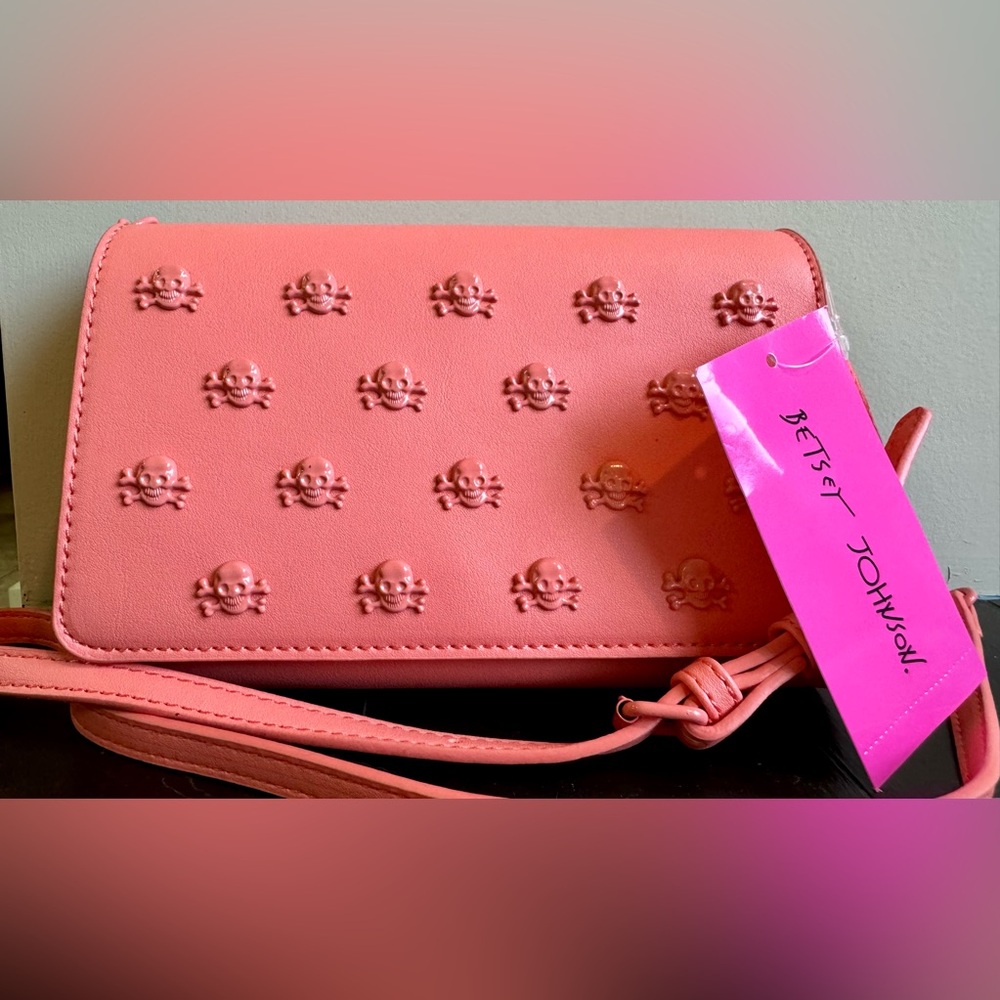 Betsey Johnson Adjustable Coral Crossbody Bag Skull Design Halloween